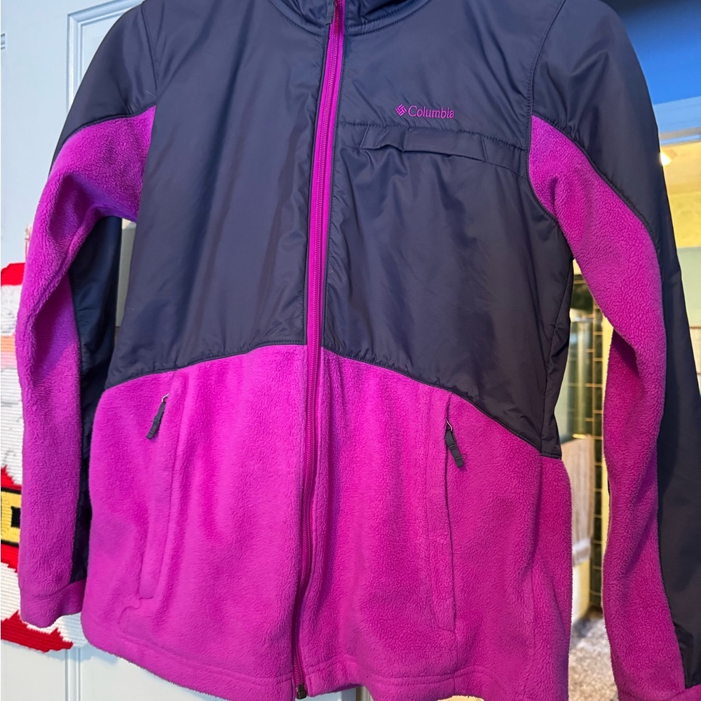 Columbia Black and Pink Fleece Jacket